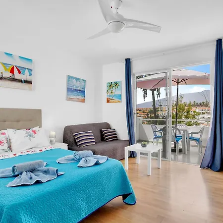 Monolocale Vistamare Al Island Village Heights 아파트 *