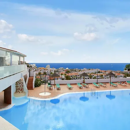 아파트 Monolocale Vistamare Al Island Village Heights 아데제