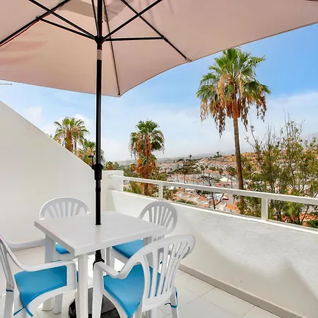 Monolocale Vistamare Al Island Village Heights * 아데제